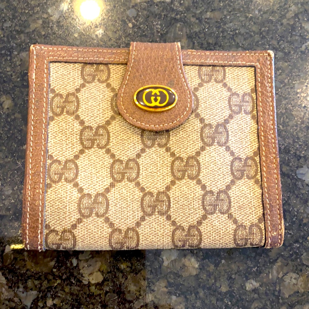 Authentic Vintage Gucci Wallet